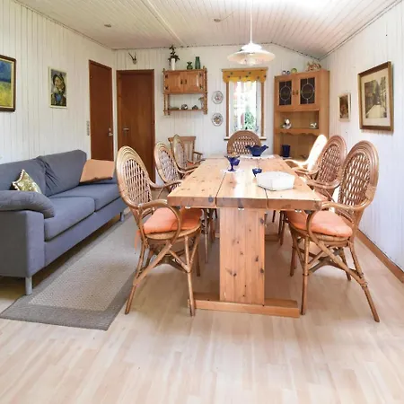 Holiday home Five Bedroom Holiday In *