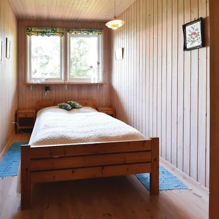 Five Bedroom Holiday In Holiday home Millinge