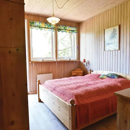 Five Bedroom Holiday In Holiday home Millinge